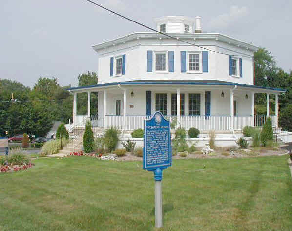 Octagon House